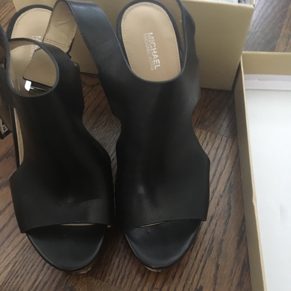 Michael Kors black leather sandals